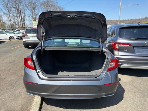 Used 2018 Honda Accord EX-L image 9