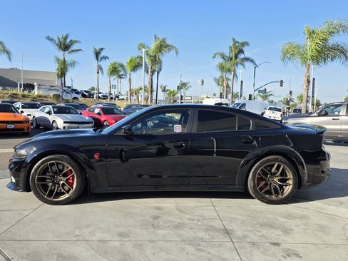 Used 2022 Dodge Charger SRT Hellcat image 2