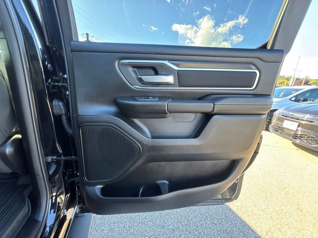 Certified 2026 RAM 1500 Big Horn AWD/4WD image 25