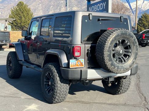 Used 2014 Jeep Wrangler Unlimited Sahara w/ Connectivity Group image 11
