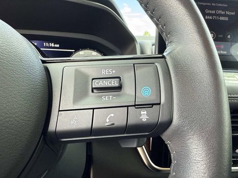 Certified 2024 Nissan Rogue SL image 30