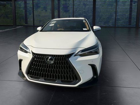 Certified 2025 Lexus NX 350 AWD w/ Accessory Package (K3) image 3