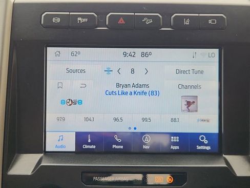Used 2020 Ford F350 Lariat w/ Lariat Ultimate Package AWD/4WD image 13
