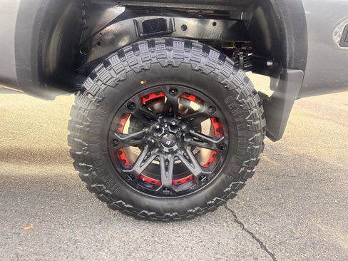 Used 2013 Nissan Titan PRO-4X image 39