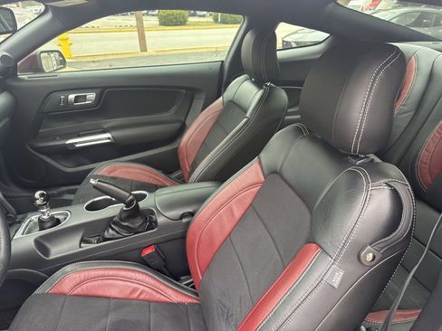 Used 2018 Ford Mustang GT image 10