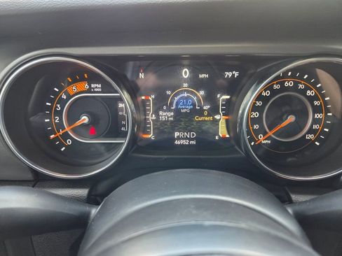 Used 2022 Jeep Wrangler Unlimited Sport w/ Sun And Sound Package AWD/4WD image 17