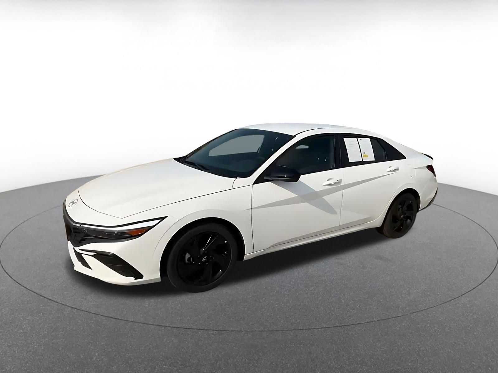Used 2026 Hyundai Elantra Sport FWD image 8