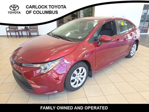 Used 2026 Toyota Corolla LE FWD image 3