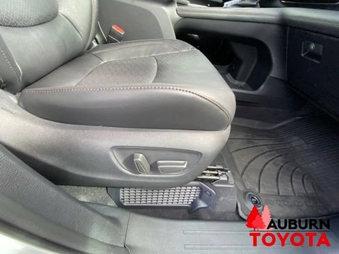 New 2026 Toyota Sienna Platinum AWD/4WD image 15