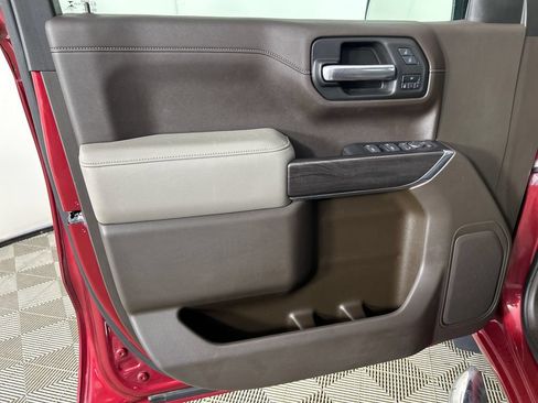 Used 2019 Chevrolet Silverado 1500 LTZ w/ LTZ Plus Package AWD/4WD image 12