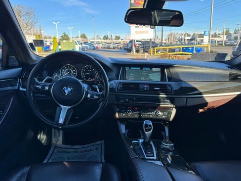 Used 2016 BMW 535i Sedan image 19