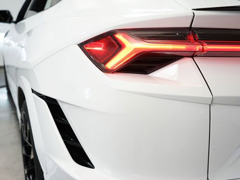 Used 2024 Lamborghini Urus S image 29