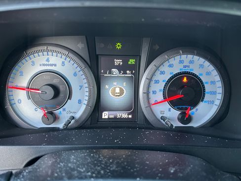 Certified 2020 Toyota Sienna SE image 15