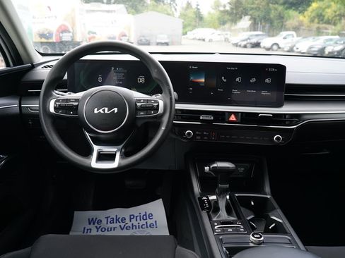 Used 2025 Kia K5 LXS FWD image 10