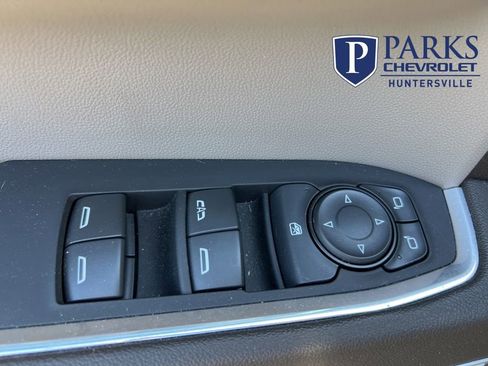 Used 2024 Chevrolet Silverado 1500 LT Trail Boss w/ LT Trail Boss Premium Package image 18