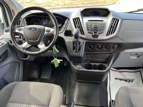 Used 2018 Ford Transit 150 XLT image 2