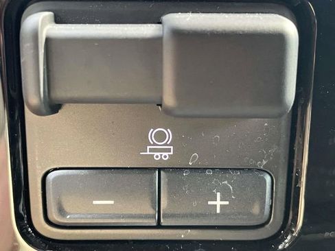 Certified 2025 GMC Sierra 1500 SLT w/ SLT Premium Plus Package image 28