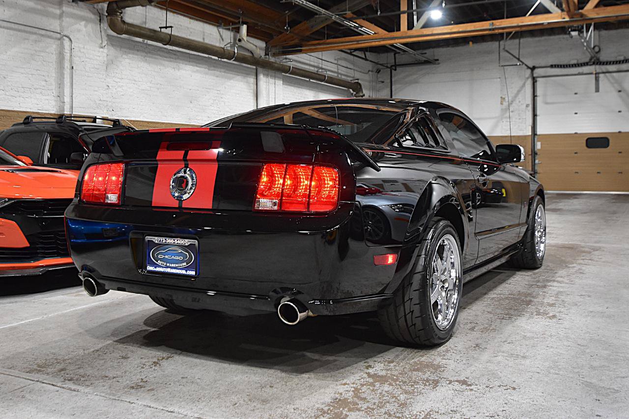 Used 2008 Ford Mustang GT RWD image 8
