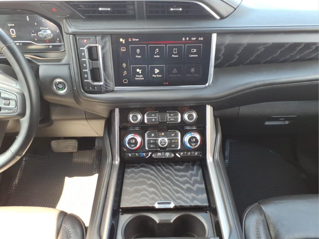 Used 2023 GMC Yukon Denali RWD image 19