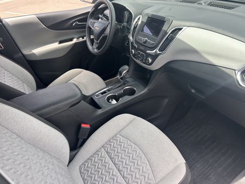 Certified 2024 Chevrolet Equinox LS w/ LS Convenience Package FWD image 13