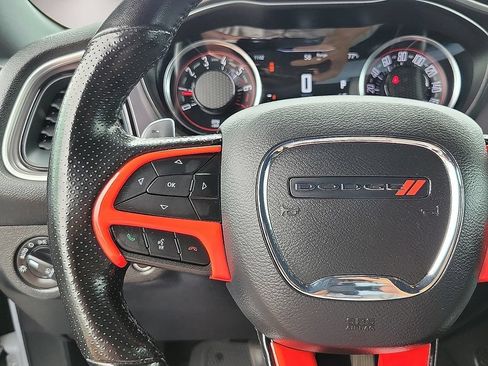 Used 2022 Dodge Challenger GT RWD image 18