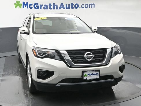 Used 2019 Nissan Pathfinder SL w/ SL Premium Package AWD/4WD image 5