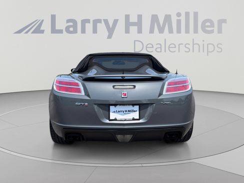Used 2009 Saturn Sky Red Line RWD image 4