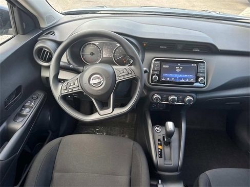 New 2025 Nissan Kicks Play S image 16