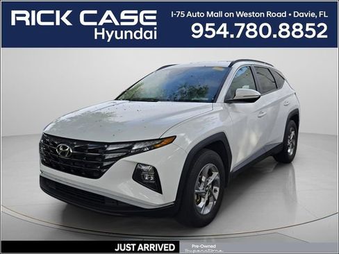 Used 2023 Hyundai Tucson SEL image 1