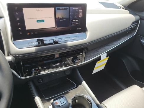 New 2026 Nissan Rogue Platinum AWD/4WD image 22