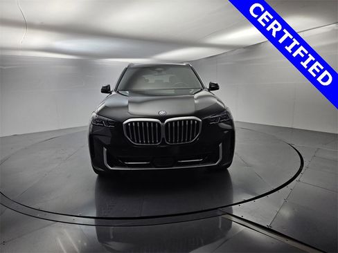 Certified 2025 BMW X5 xDrive50e w/ Parking Assistance Package image 3