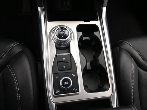 Used 2020 Ford Explorer ST w/ ST High-Performance Pack AWD/4WD image 18