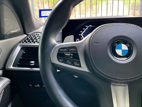 Used 2024 BMW X5 xDrive40i w/ Executive Package AWD/4WD image 23