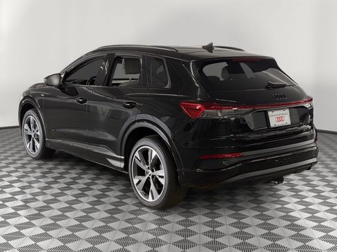 Certified 2023 Audi Q4 e-tron Premium Plus w/ Premium Plus AWD/4WD image 3