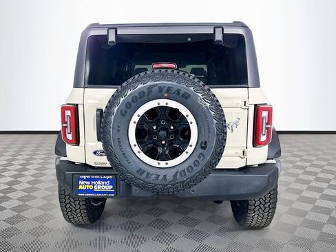 New 2026 Ford Bronco Outer Banks w/ Sasquatch Package image 7