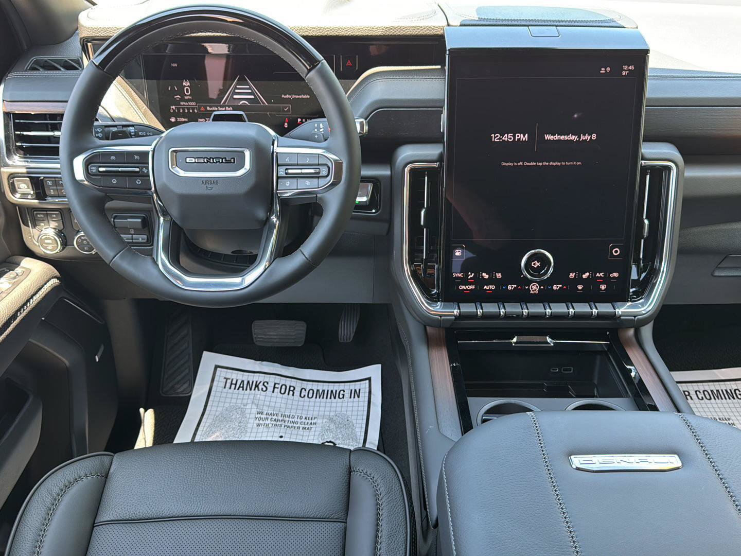New 2026 GMC Yukon Denali w/ Denali Reserve Package AWD/4WD image 13