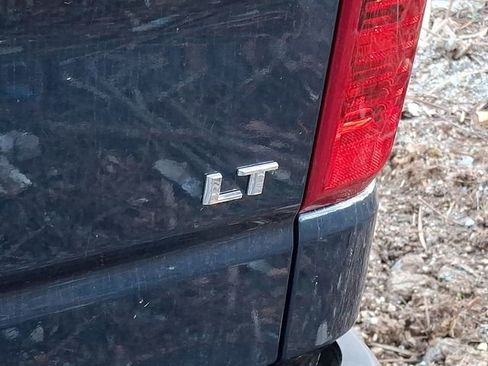 Used 2023 Chevrolet Silverado 1500 LT image 9