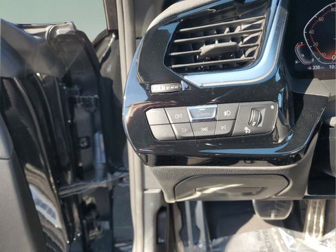 Used 2025 BMW Z4 sDrive30i image 23