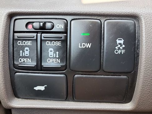 Used 2016 Honda Odyssey EX-L image 19