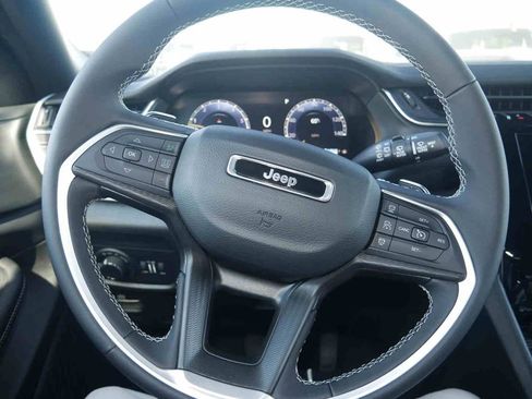 New 2025 Jeep Grand Cherokee Laredo X image 37