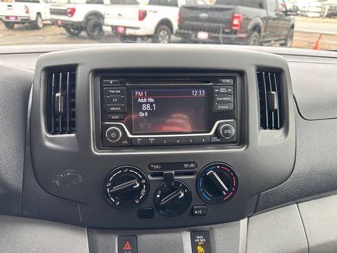 Used 2019 Nissan NV200 S w/ Cruise Control Package FWD image 49