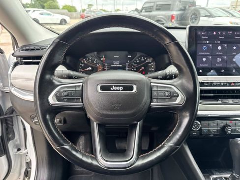 Used 2022 Jeep Compass Limited AWD/4WD image 21