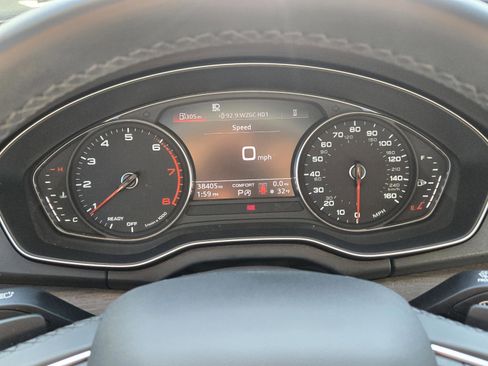 Used 2022 Audi Q5 2.0T Premium w/ Convenience Package image 19