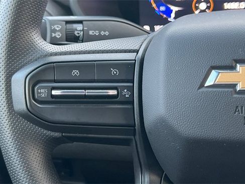 Used 2025 Chevrolet Colorado W/T w/ Advanced Trailering Package image 30