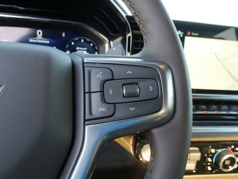 New 2025 Chevrolet Silverado 1500 LTZ w/ LTZ Premium Package image 23