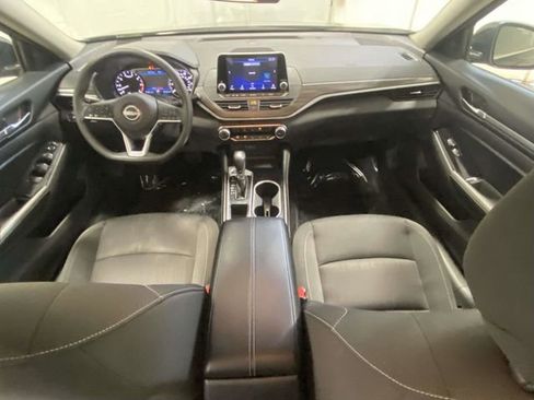 Used 2023 Nissan Altima 2.5 SV image 8