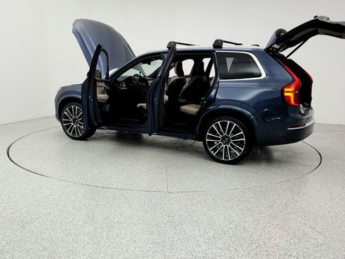 Certified 2026 Volvo XC90 B6 Plus w/ Protection Package Premier image 12