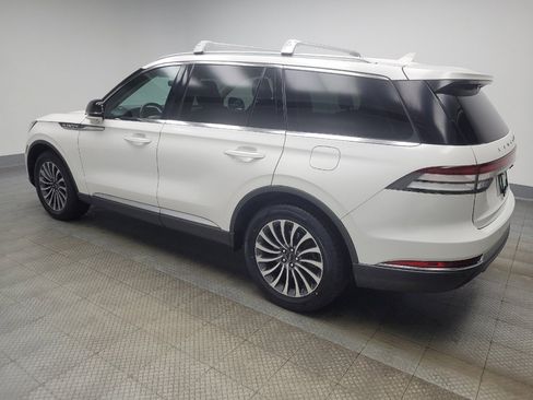 Used 2020 Lincoln Aviator Reserve w/ Elements Package Plus AWD/4WD image 3
