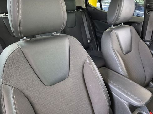 Used 2020 Buick Encore GX Select w/ Experience Buick Package FWD image 31