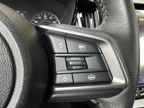 Used 2025 Subaru Outback Premium image 16